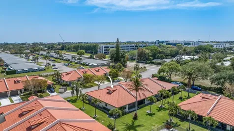 41 Bethesda Park Circle Boynton Beach FL 33435