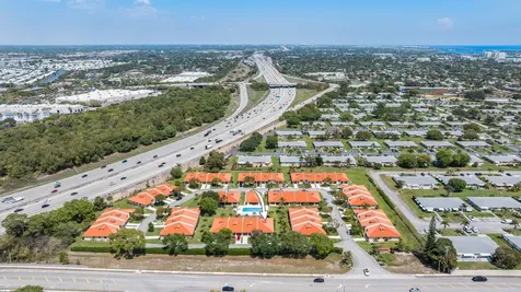 41 Bethesda Park Circle Boynton Beach FL 33435
