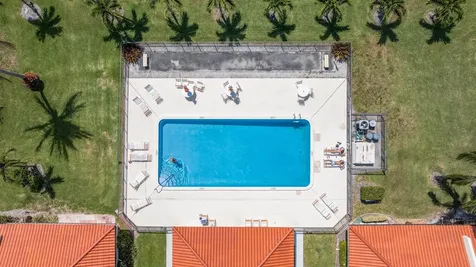 41 Bethesda Park Circle Boynton Beach FL 33435