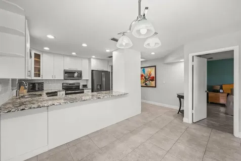 41 Bethesda Park Circle Boynton Beach FL 33435