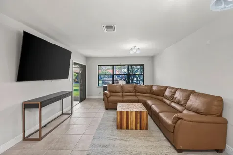 41 Bethesda Park Circle Boynton Beach FL 33435