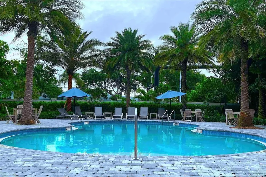 615 Parsons Way Deerfield Beach FL 33442