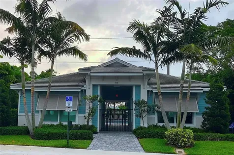 615 Parsons Way Deerfield Beach FL 33442