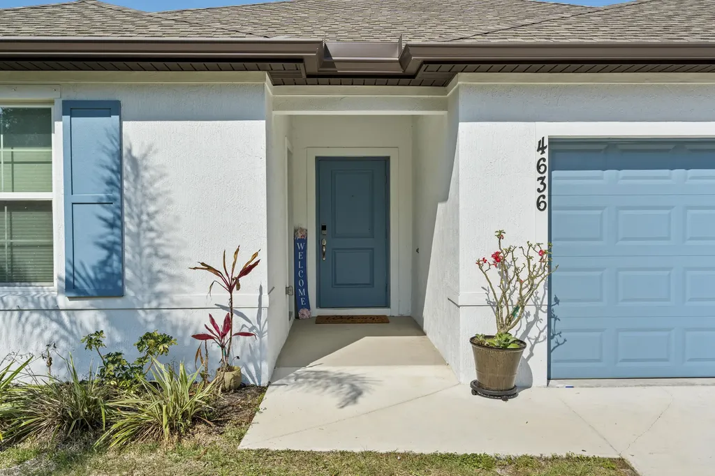 4636 SW Lassiter Terrace Port St Lucie FL 34953