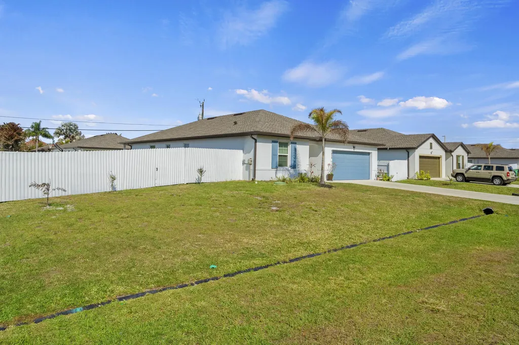 4636 SW Lassiter Terrace Port St Lucie FL 34953