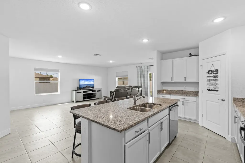 4636 SW Lassiter Terrace Port St Lucie FL 34953