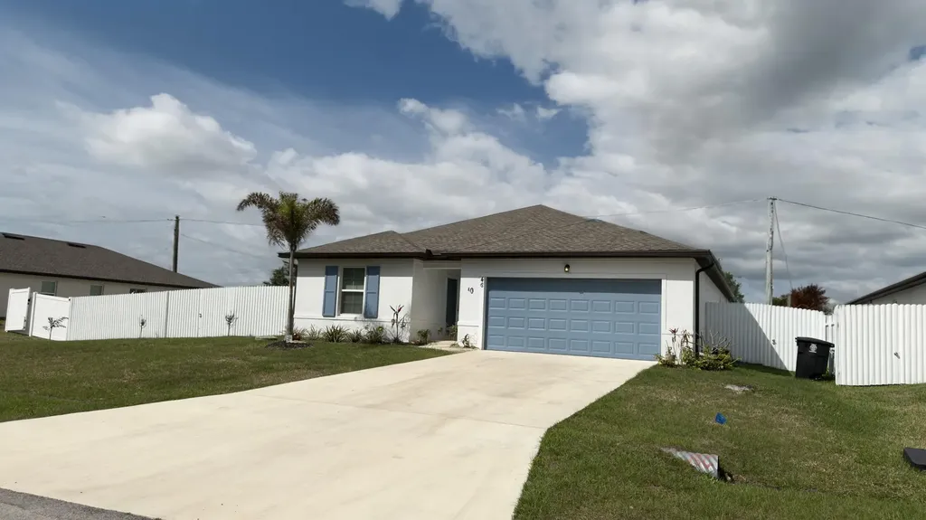 4636 SW Lassiter Terrace Port St Lucie FL 34953