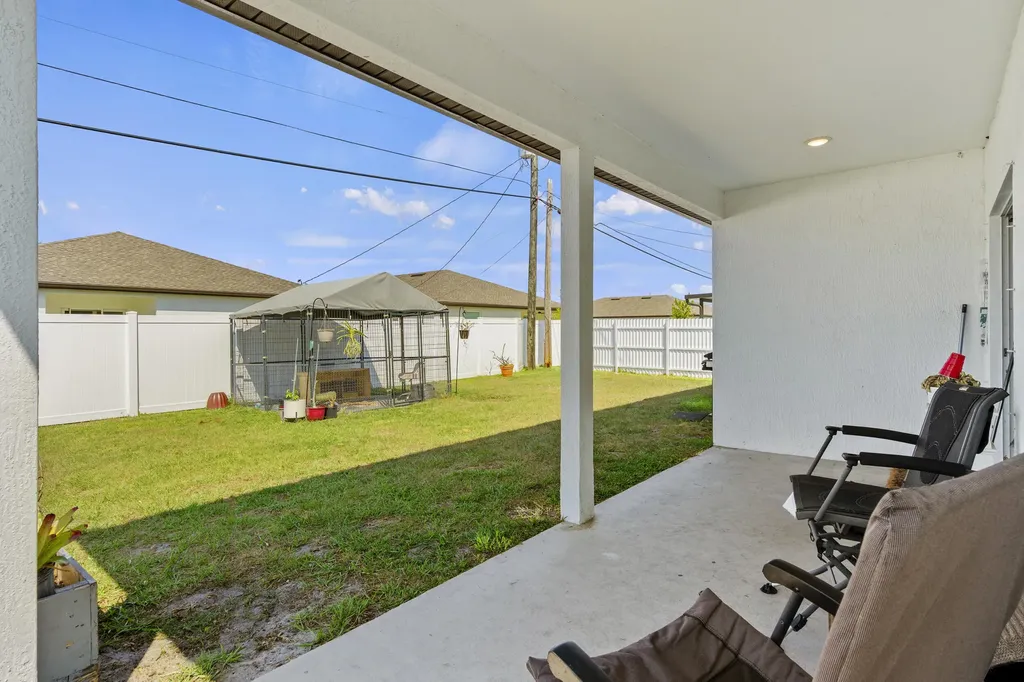 4636 SW Lassiter Terrace Port St Lucie FL 34953