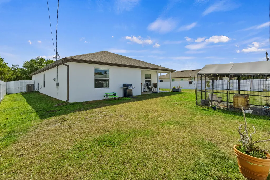 4636 SW Lassiter Terrace Port St Lucie FL 34953