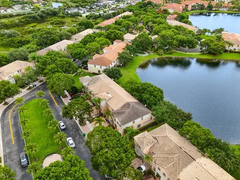 4735 SW 164th Avenue Miramar FL 33027