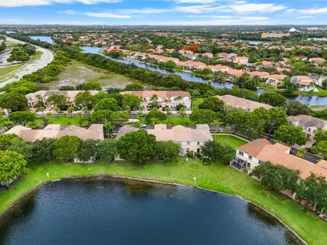4735 SW 164th Avenue Miramar FL 33027