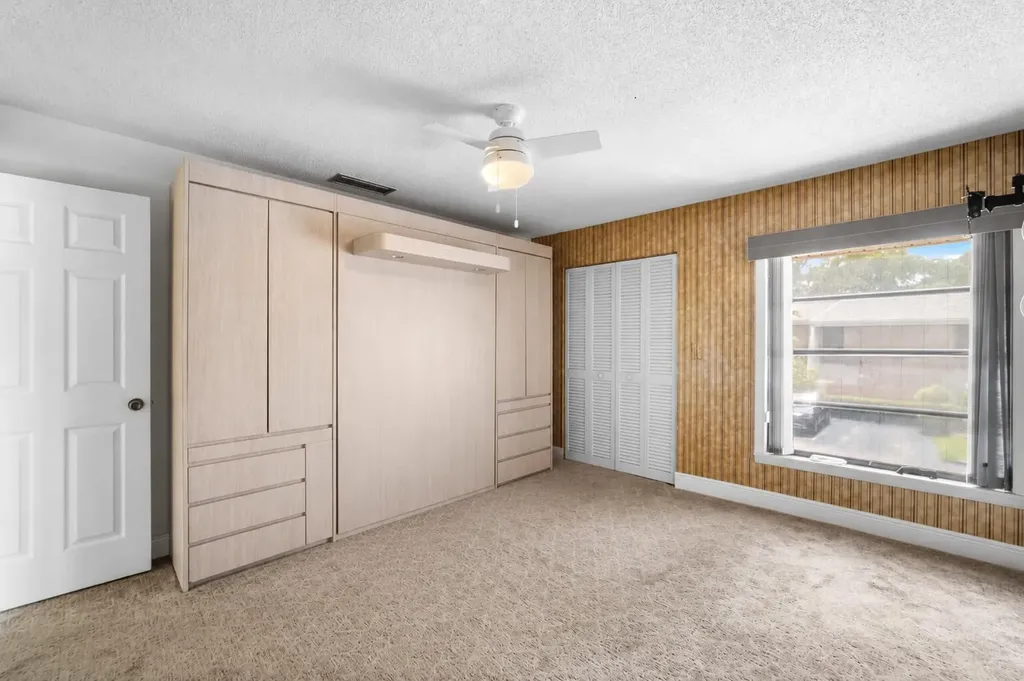 3909 Parkside Lane Hollywood FL 33021
