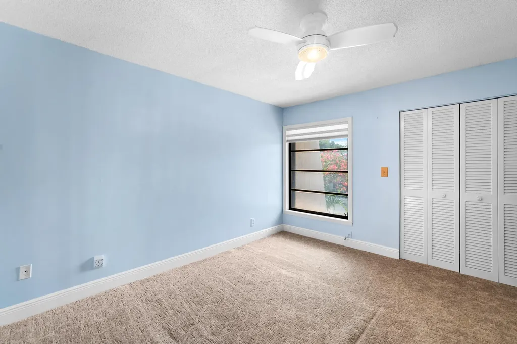 3909 Parkside Lane Hollywood FL 33021