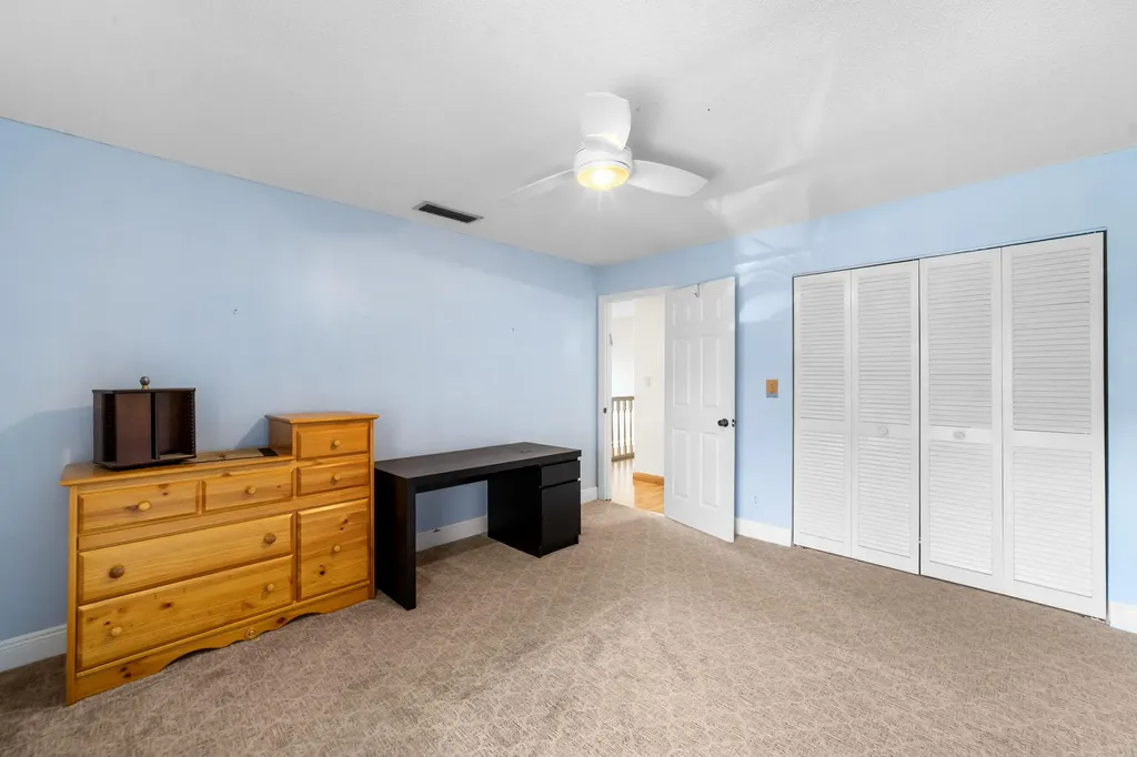 3909 Parkside Lane Hollywood FL 33021