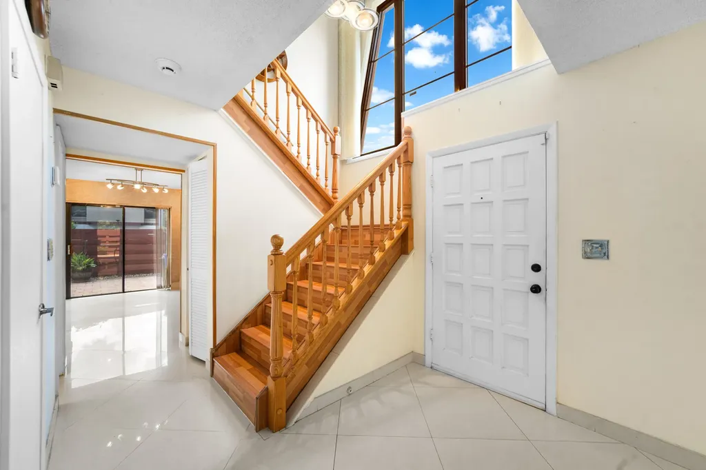 3909 Parkside Lane Hollywood FL 33021