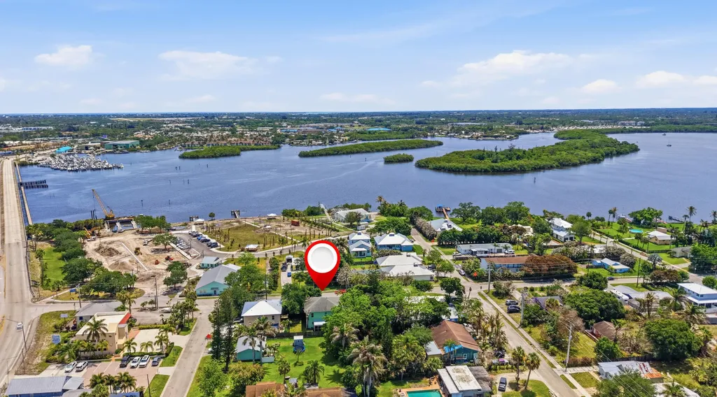 2750 SW Cornell Avenue Palm City FL 34990