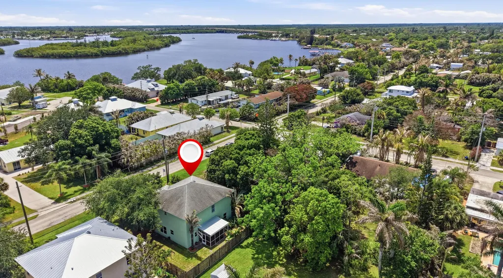 2750 SW Cornell Avenue Palm City FL 34990