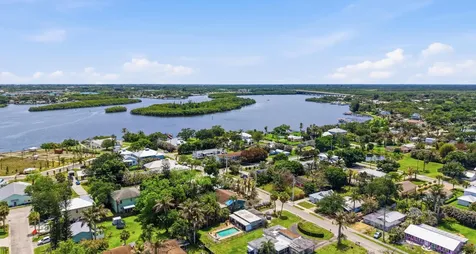 2750 SW Cornell Avenue Palm City FL 34990