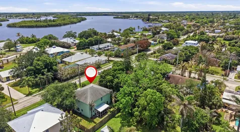 2750 SW Cornell Avenue Palm City FL 34990