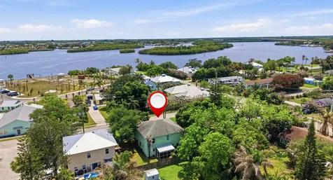 2750 SW Cornell Avenue Palm City FL 34990