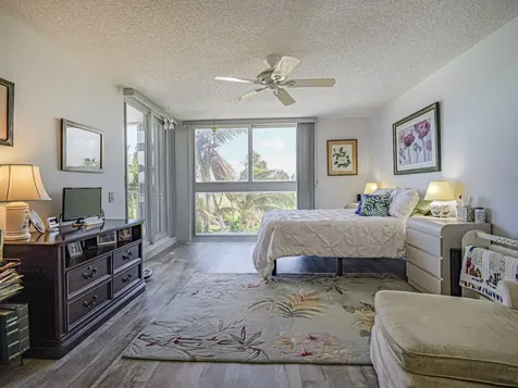 2700 N Highway A1a Fort Pierce FL 34949