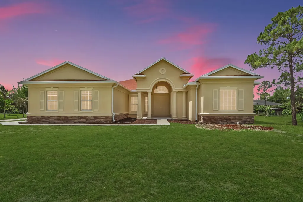 18144 N 42nd Road Road N The Acreage FL 33470