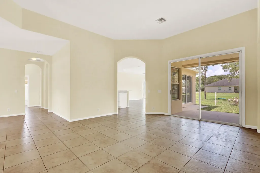 18144 N 42nd Road Road N The Acreage FL 33470