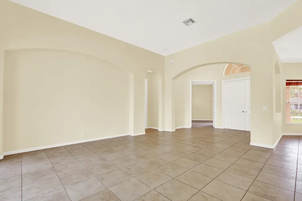 18144 N 42nd Road Road N The Acreage FL 33470