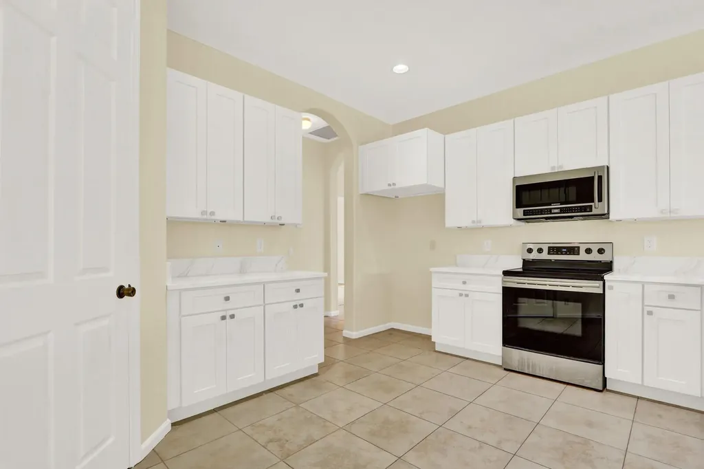 18144 N 42nd Road Road N The Acreage FL 33470