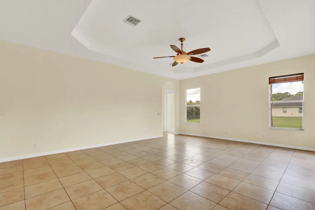 18144 N 42nd Road Road N The Acreage FL 33470