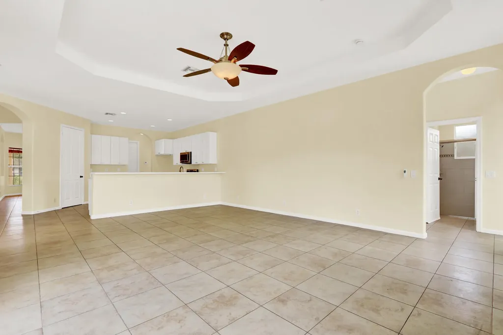 18144 N 42nd Road Road N The Acreage FL 33470