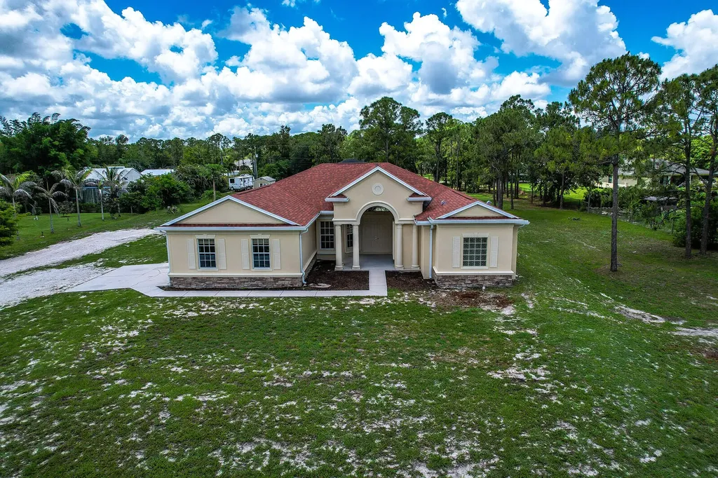 18144 N 42nd Road Road N The Acreage FL 33470