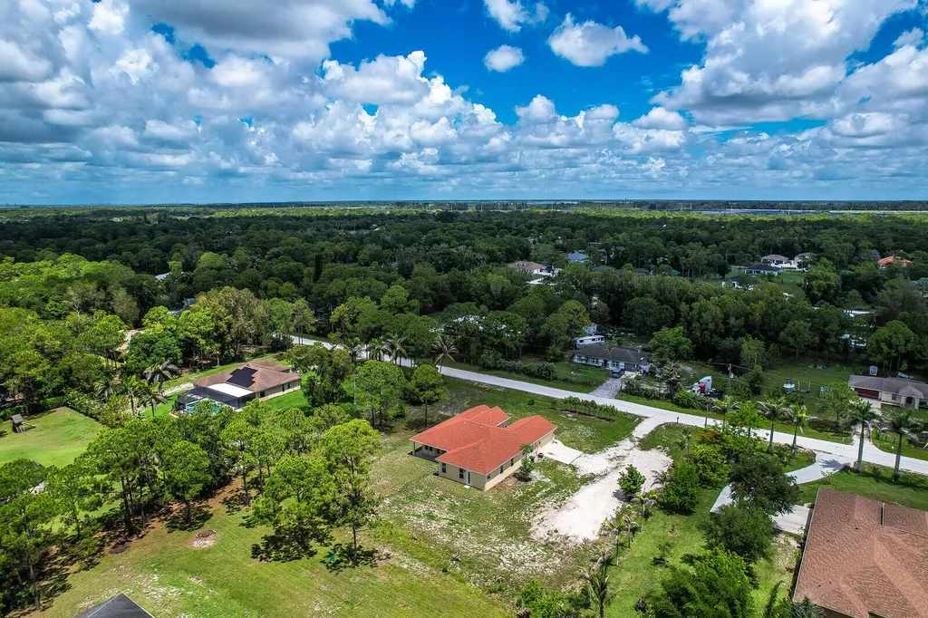 18144 N 42nd Road Road N The Acreage FL 33470