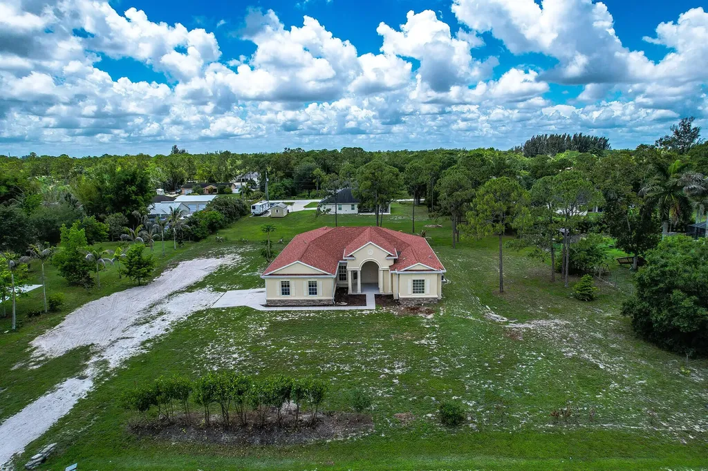 18144 N 42nd Road Road N The Acreage FL 33470