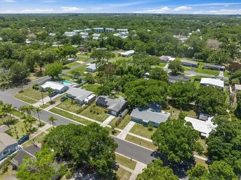 1735 40th Avenue Vero Beach FL 32960