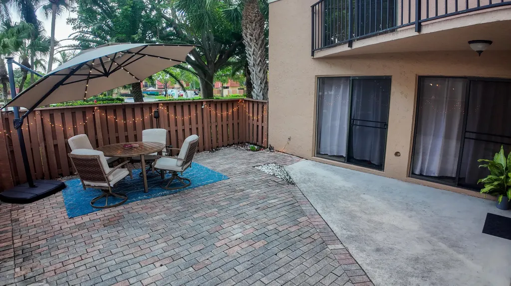 8050 Severn Drive Boca Raton FL 33433