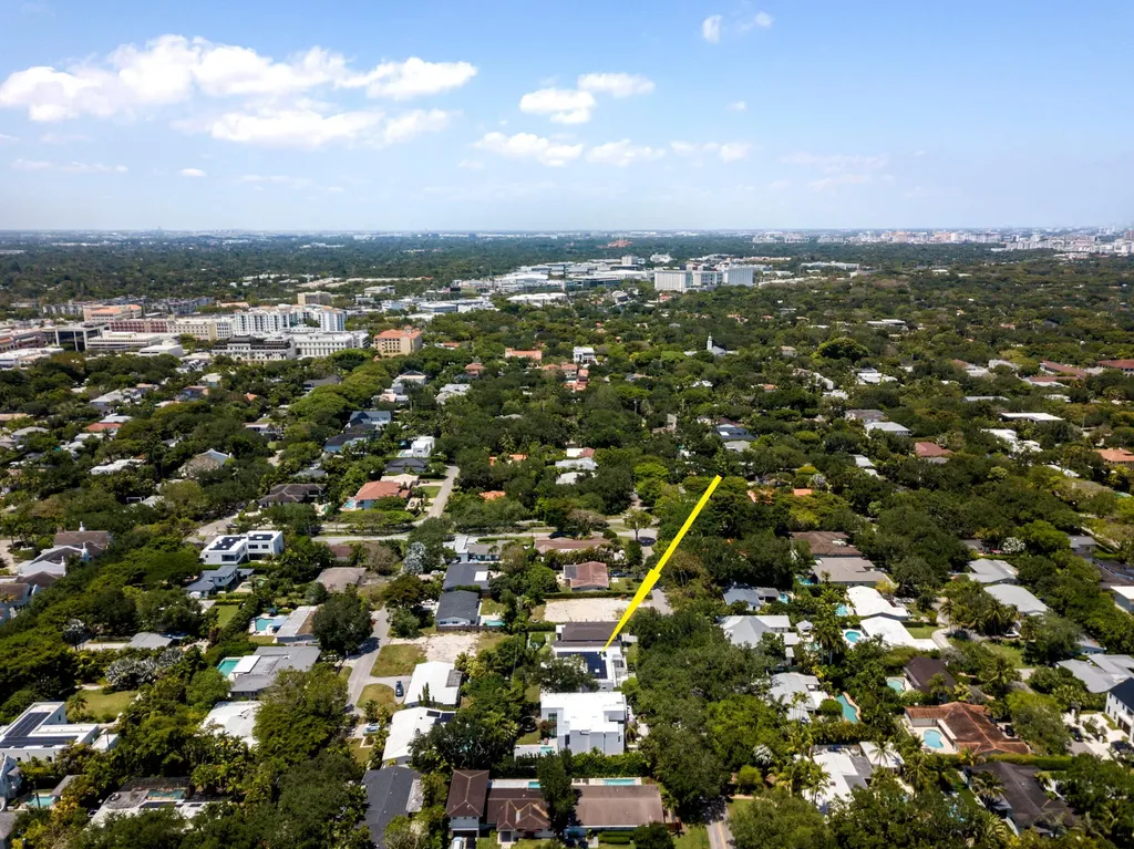 7700 SW 53rd Court Miami FL 33143