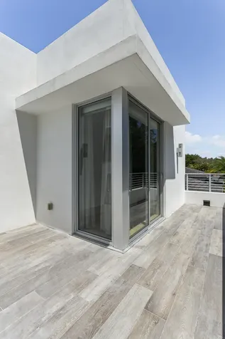 7700 SW 53rd Court Miami FL 33143