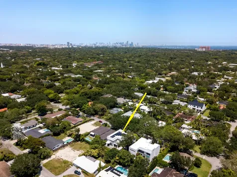 7700 SW 53rd Court Miami FL 33143