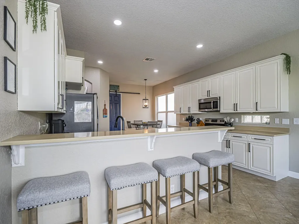 391 NW Sheffield Circle Port St Lucie FL 34983