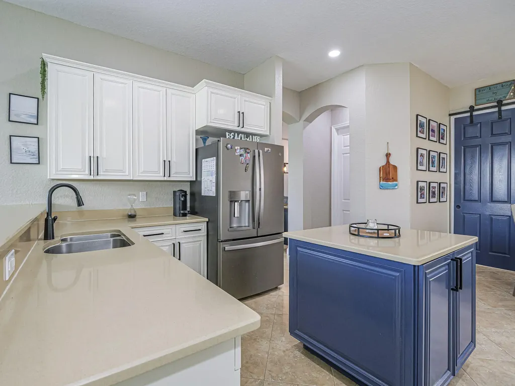 391 NW Sheffield Circle Port St Lucie FL 34983