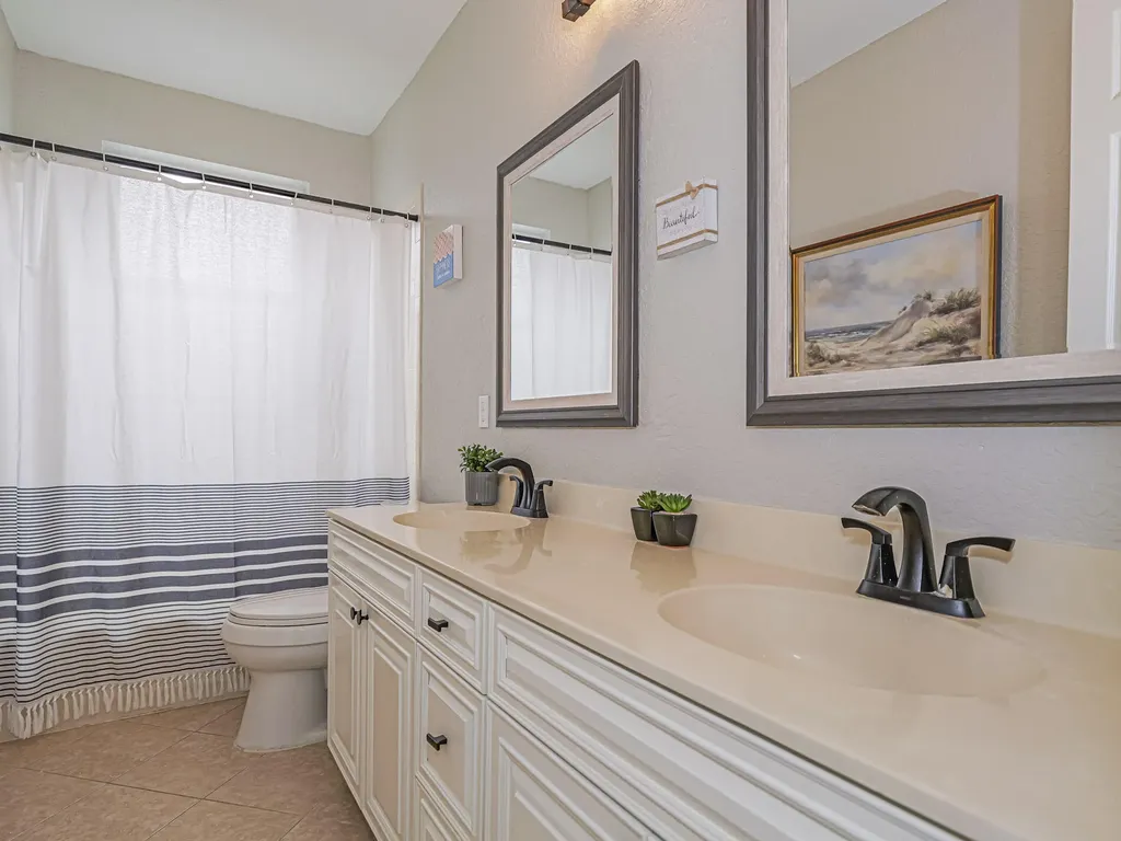 391 NW Sheffield Circle Port St Lucie FL 34983