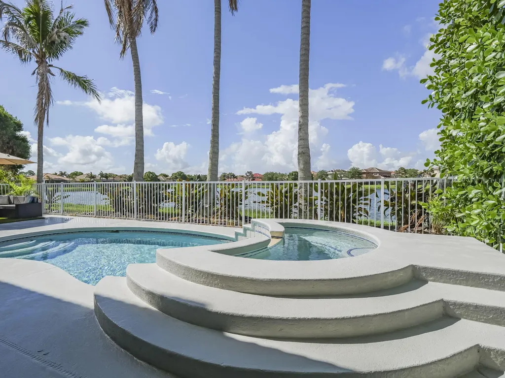 391 NW Sheffield Circle Port St Lucie FL 34983