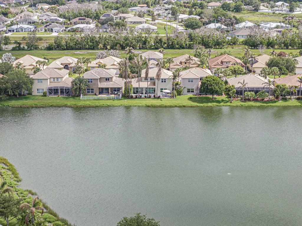 391 NW Sheffield Circle Port St Lucie FL 34983