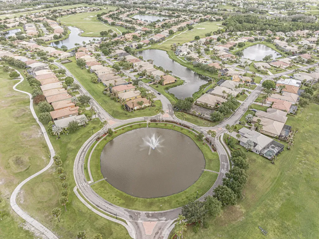 391 NW Sheffield Circle Port St Lucie FL 34983