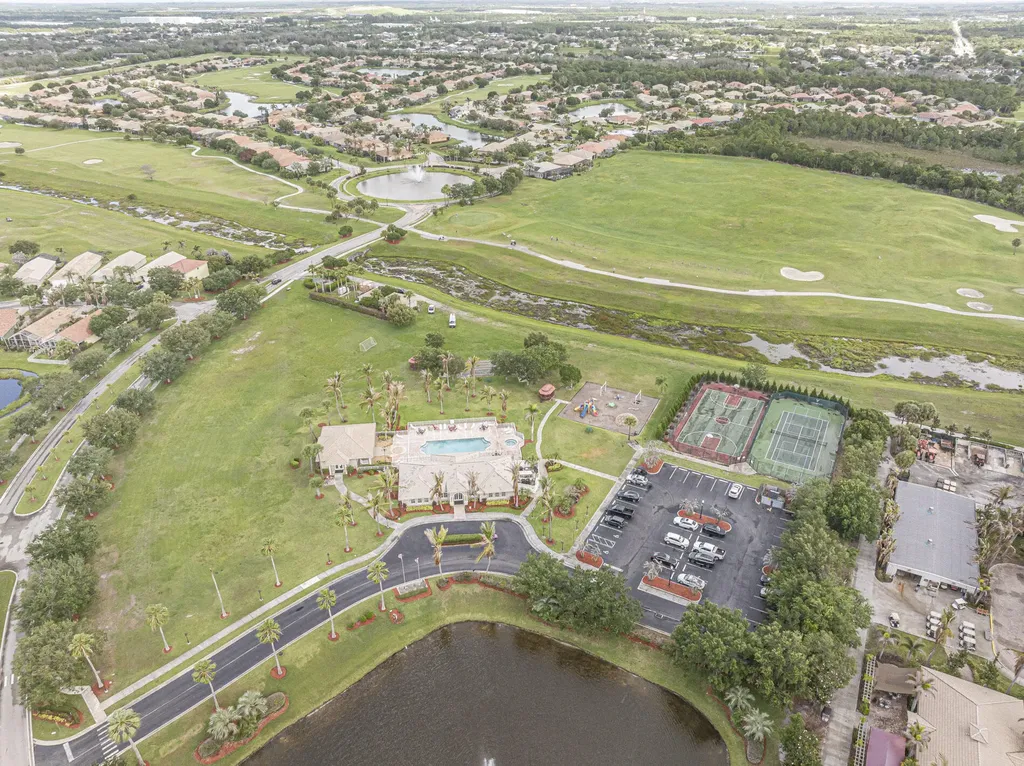 391 NW Sheffield Circle Port St Lucie FL 34983