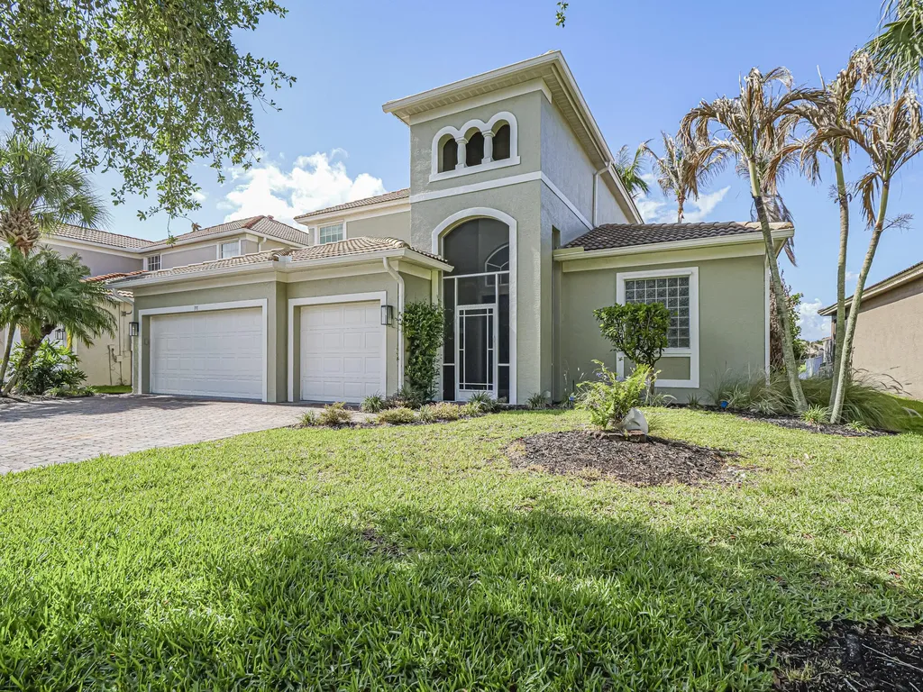 391 NW Sheffield Circle Port St Lucie FL 34983