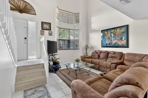1287 NW 106th Terrace Plantation FL 33322