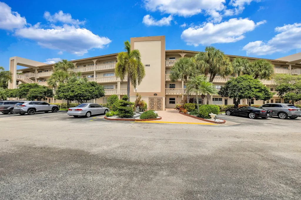 1902 Bermuda Circle Coconut Creek FL 33066