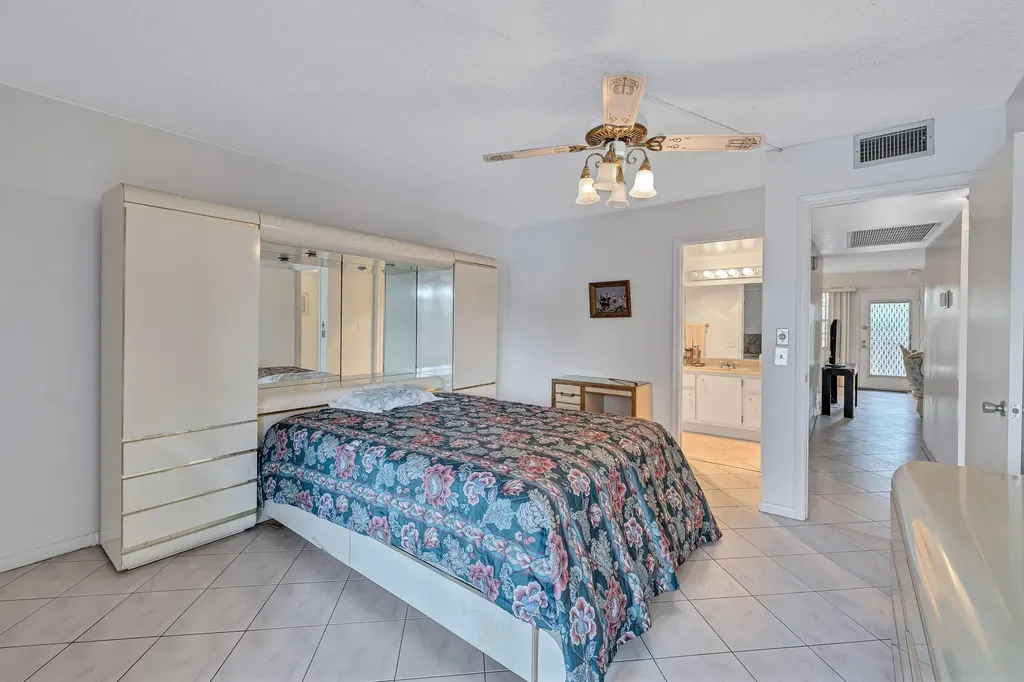 1902 Bermuda Circle Coconut Creek FL 33066